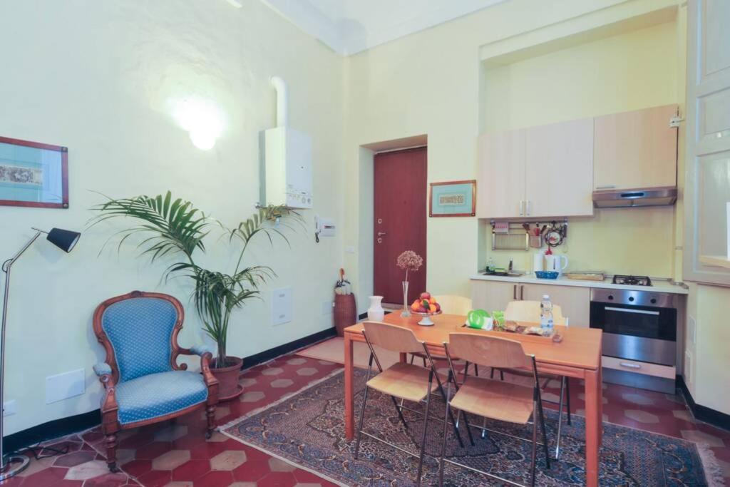 Cozy Apartment In Palazzo Malaspina Piacenza Eksteriør billede